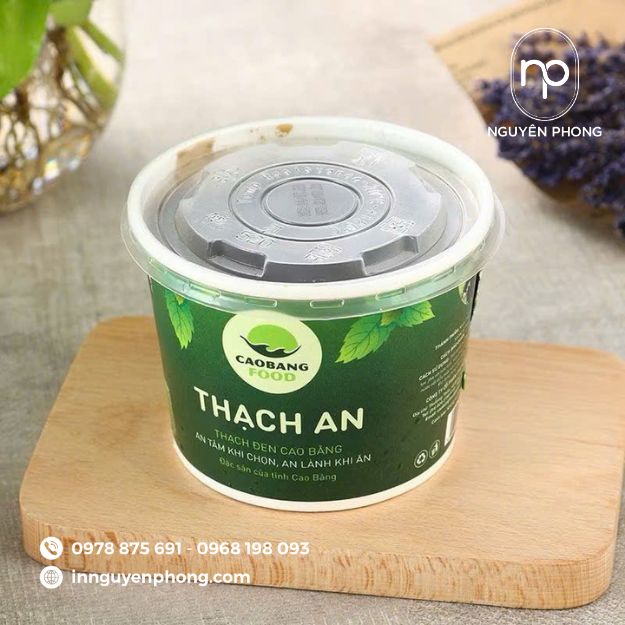 in tem dán thạch đen với hũ nhựa nhỏ